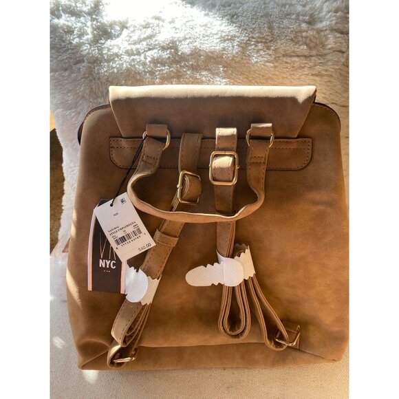 NWT VR NYC Tan Faux Leather Convertible Backpack/Shoulder Bag With Gold Accents - Picture 2 of 13